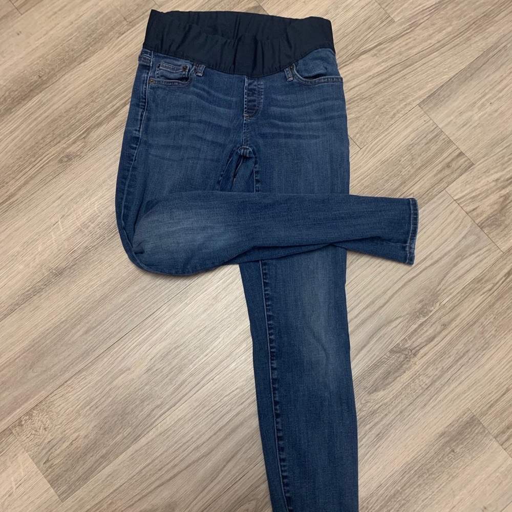 Gap Maternity jeans